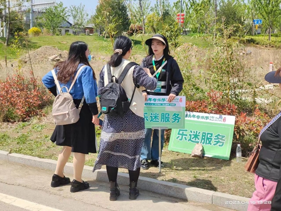 万人青年音乐节如何让一个县城“出圈”开云 开云体育官网(图1)