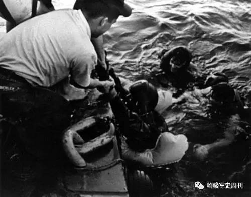 开云体育 开云平台《军人志》水下鬼影：美国海军水下爆破队小史(图22)