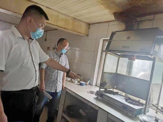 肥开云 开云体育平台城市卫生健康局开展燃气安全检查工作(图2)