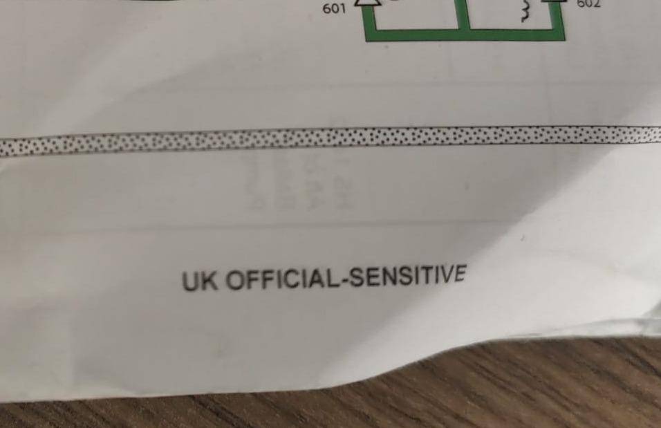 Kaiyun 开云体育被落在酒吧卫生间英国最先进机敏级攻击型核潜艇内部构造曝光(图2)