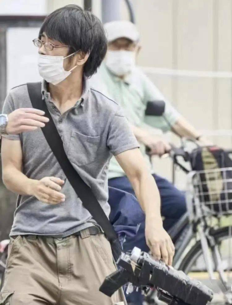 一文梳理安倍中枪背后的开云体育 Kaiyun.com 官网入口日本政治谋内幕(图1)